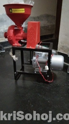 Spice Grinding Machine